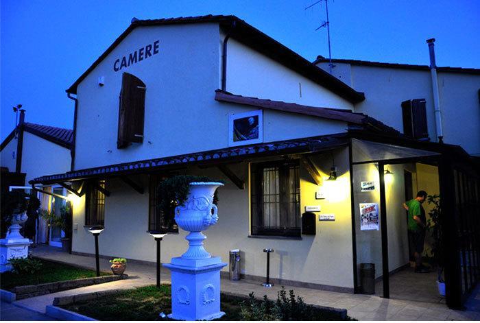 Locanda Del Lupo ファエンツァ エクステリア 写真